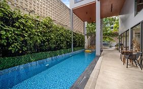 Biệt thự và Căn hộ Sanayen